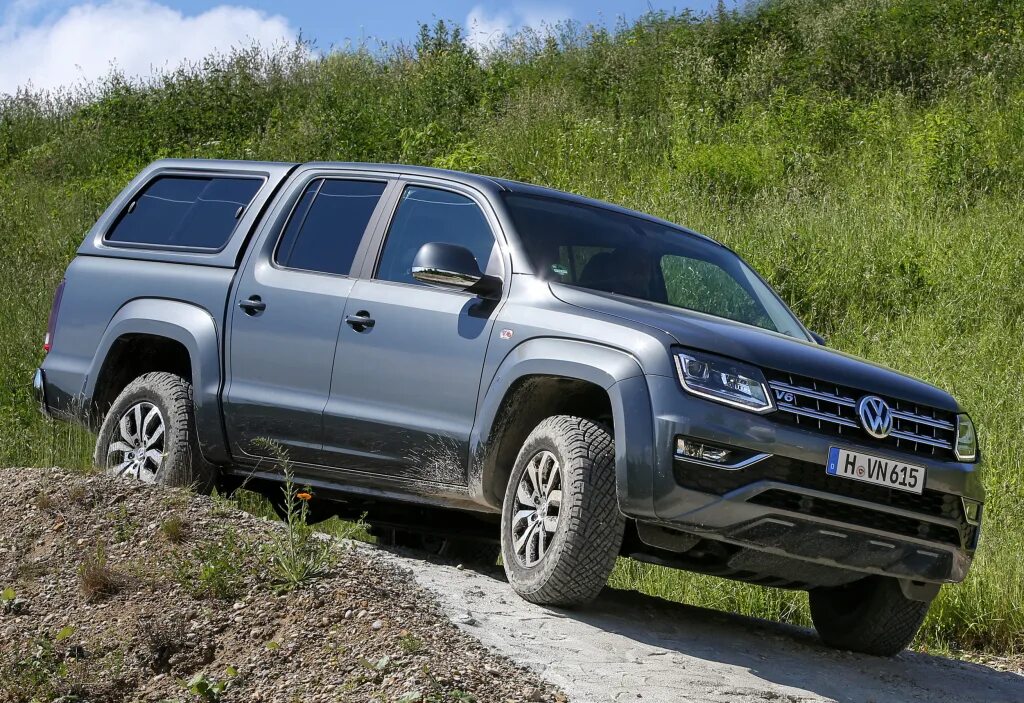 Куплю фольксваген амарок б у. VW Amarok SUV. Volkswagen Amarok с кунгом 2019. Volkswagen Amarok кузов. Amarok 2014.