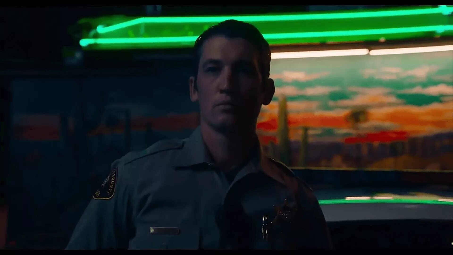 Слишком стар чтобы умирать молодым 2019. Майлз теллер слишком стар. too old to die young сериал. хесус слишком стар. мартин слишком стар.