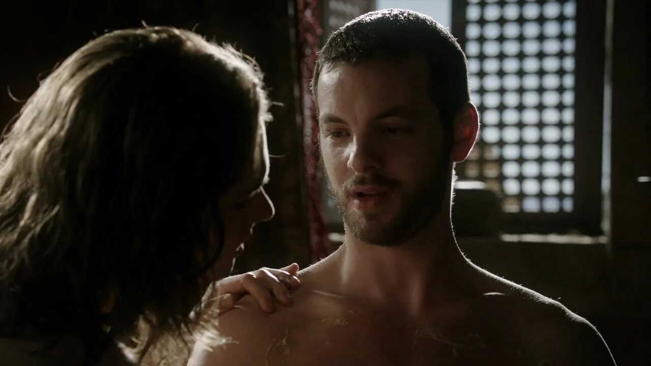 игра престолов оливер и оберин. сир лорас игра престолов. лорас тирелл. ренли и лорас. лорас тирелл и оливер постельная сцена.