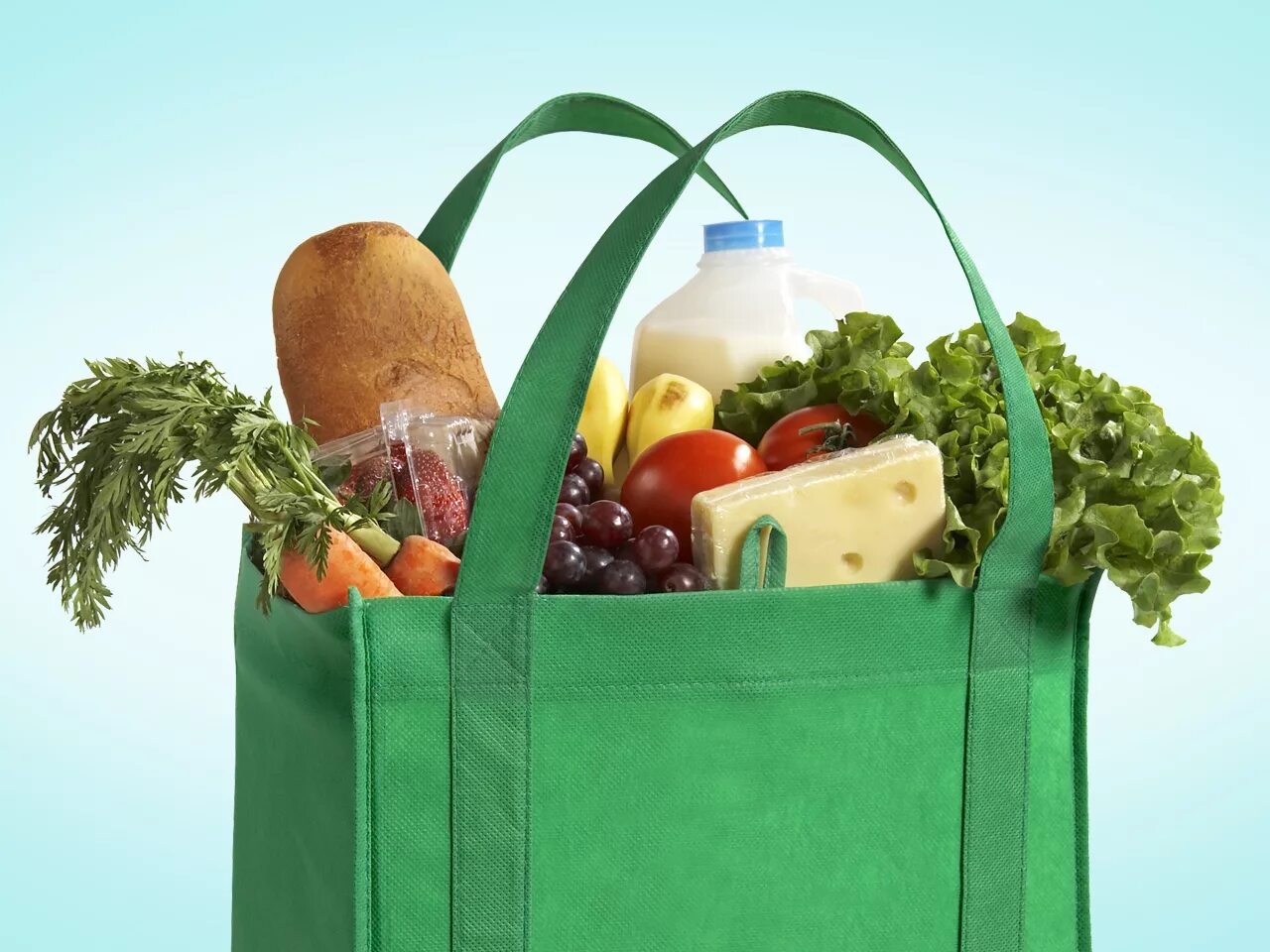 Продуктовая сумка. Пакет с продуктами. Сумка с продуктами. Корзинка с продуктами. Бумажный пакет с продуктами.