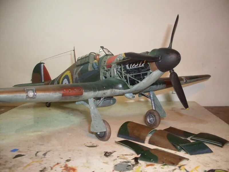 Hurricane 24. Hurricane 24. Британский истребитель хоукер харрикейн. Харрикейн 1/48. Airfix hurricane 1/24.