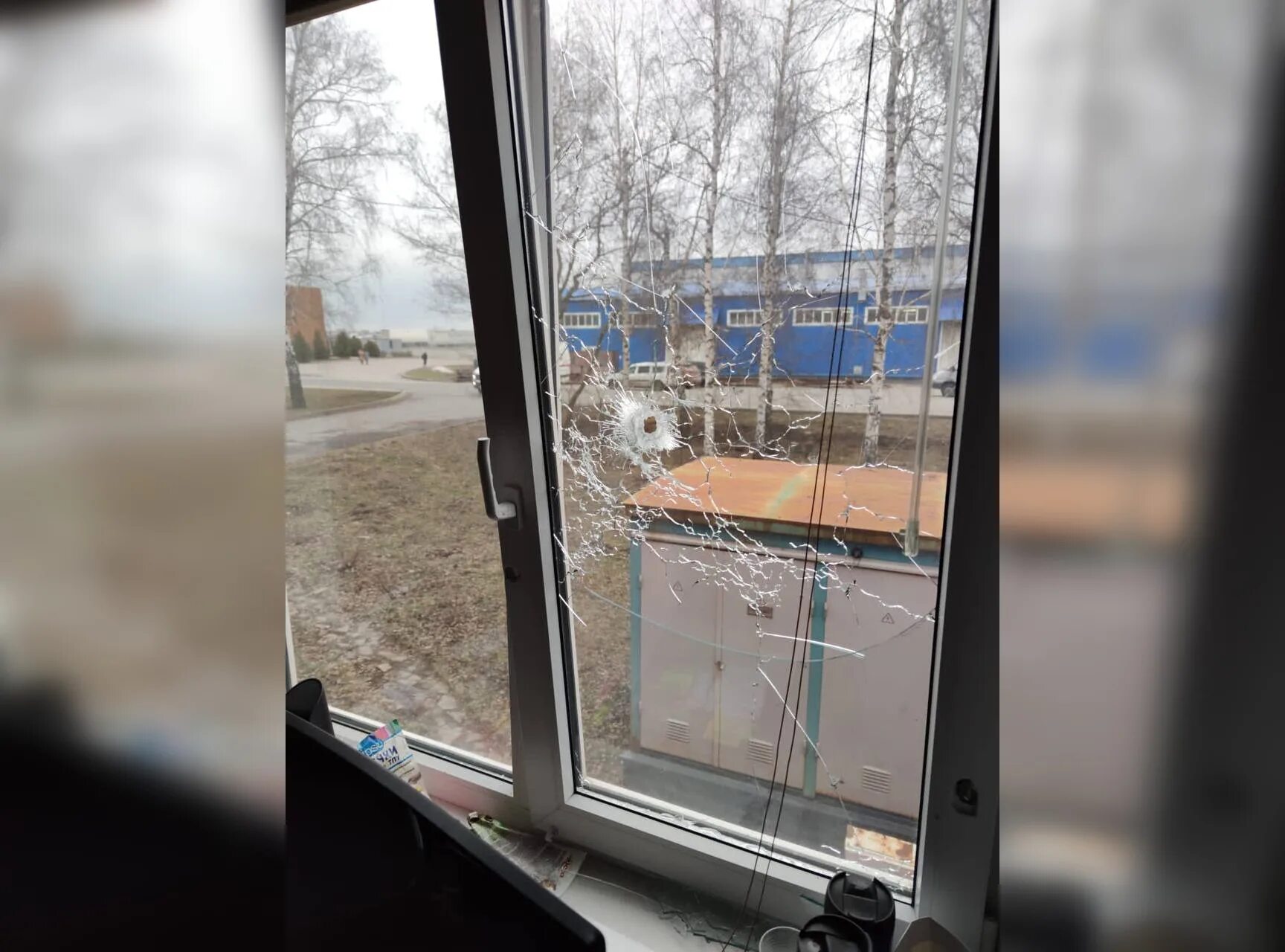 Какие обстрелы в белгороде сегодня. Белгород обстреляли. белгород обстрел 30. обстрелянная типография в белгороде. обстрел северного белгородская.