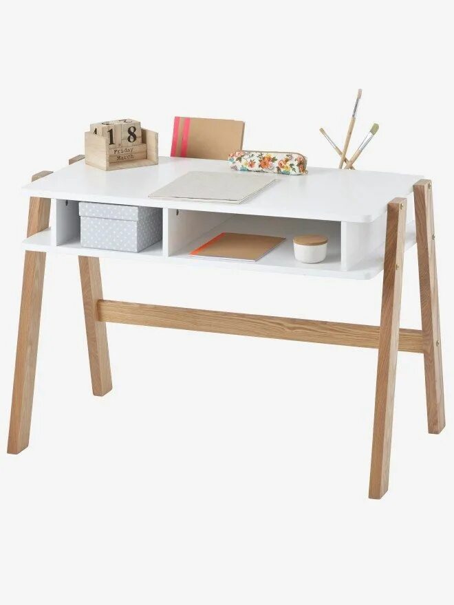 Детские столы. Desk for children sizes. Детский письменный стол икеа. Kids desk. Детский стол в комнату.