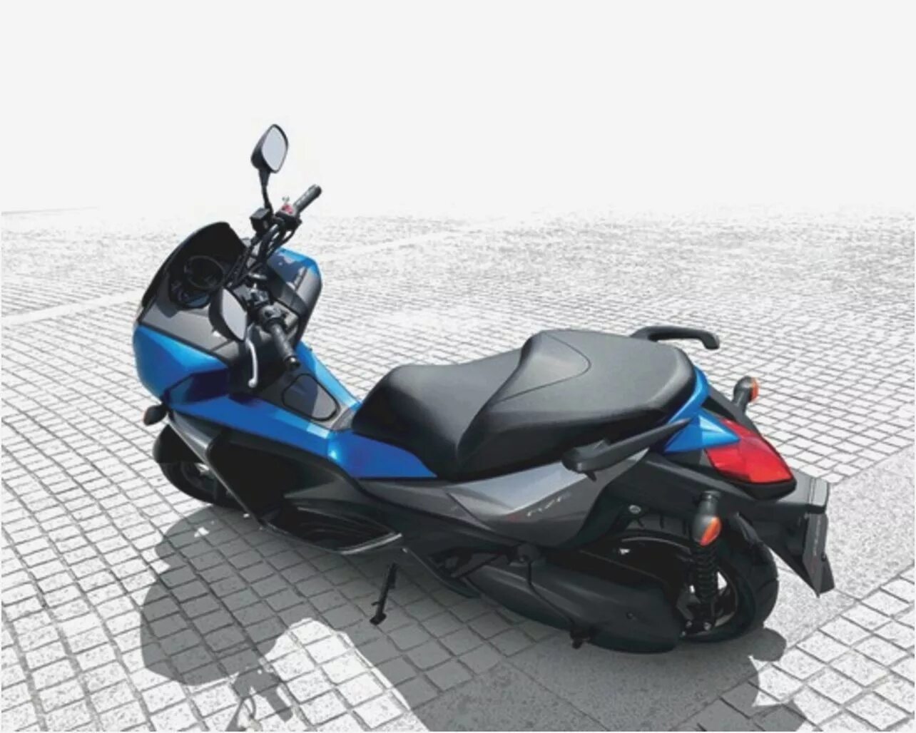 Honda FAZE 250. Скутер Honda 250. Скутер Honda 250 кубов. Макси скутер Хонда 250.