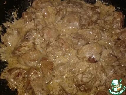 Печень цыплят со сметаной