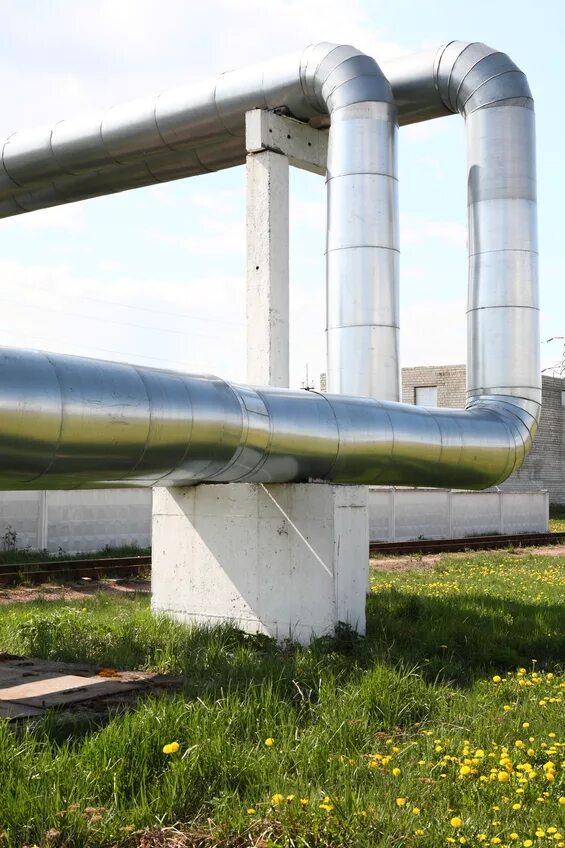 Труба для газа. Газопровод. Собственник трубопровода. Прокладка трубопровода. Монтаж стальных трубопроводов.