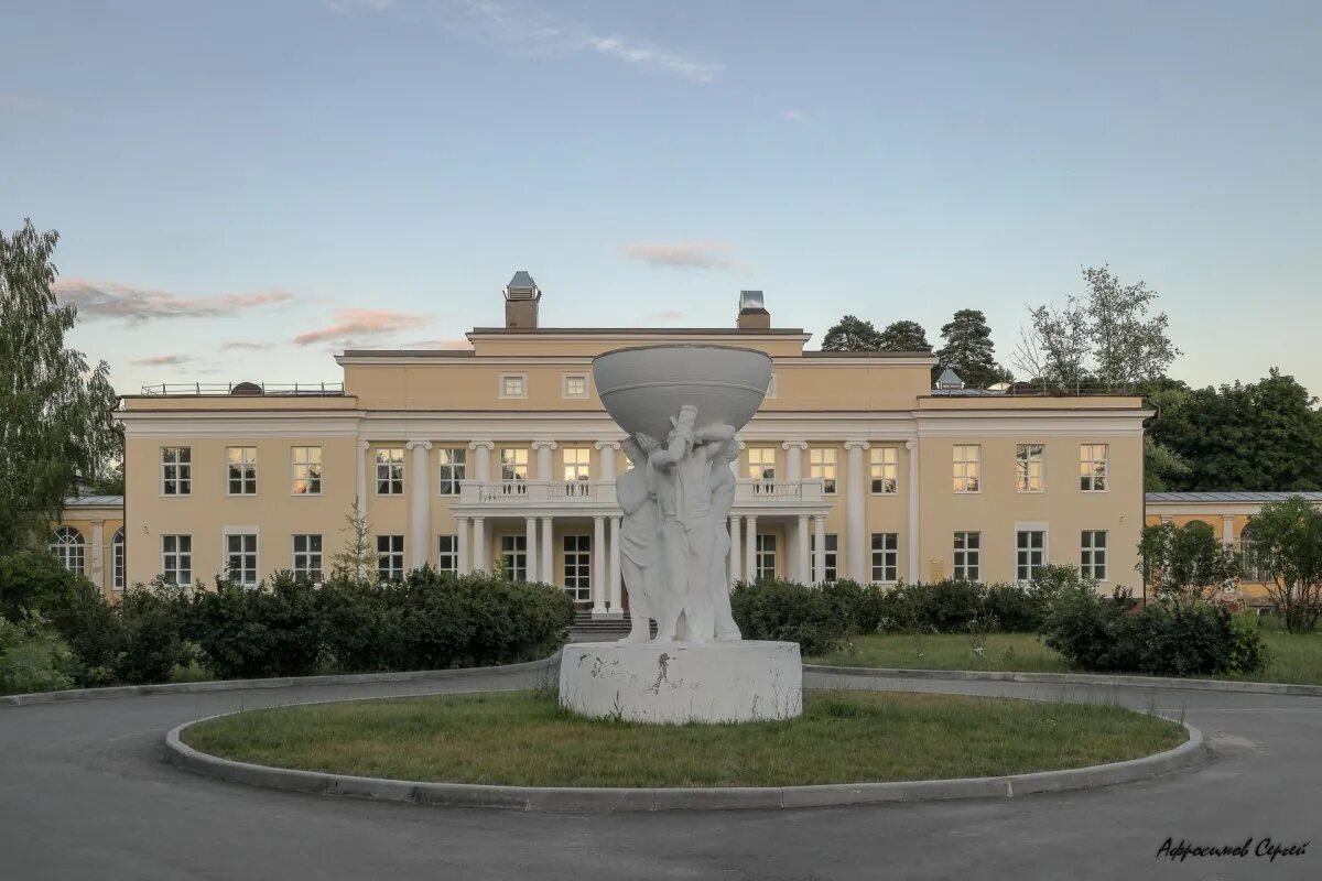 Жуковский дворец. Театр стрела жуковский. город жуковский театр стрела. драматический театр стрела в жуковском. дк стрела жуковский.