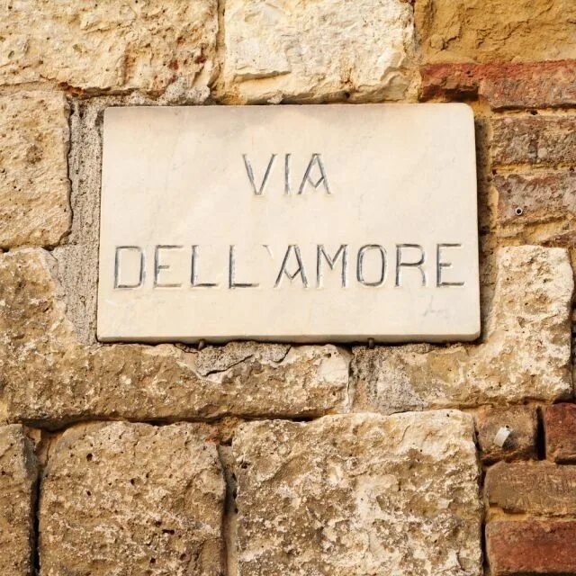 Annie serra. I know текст. Little do you know. Little do they know. Little do you know rappit rizzo.