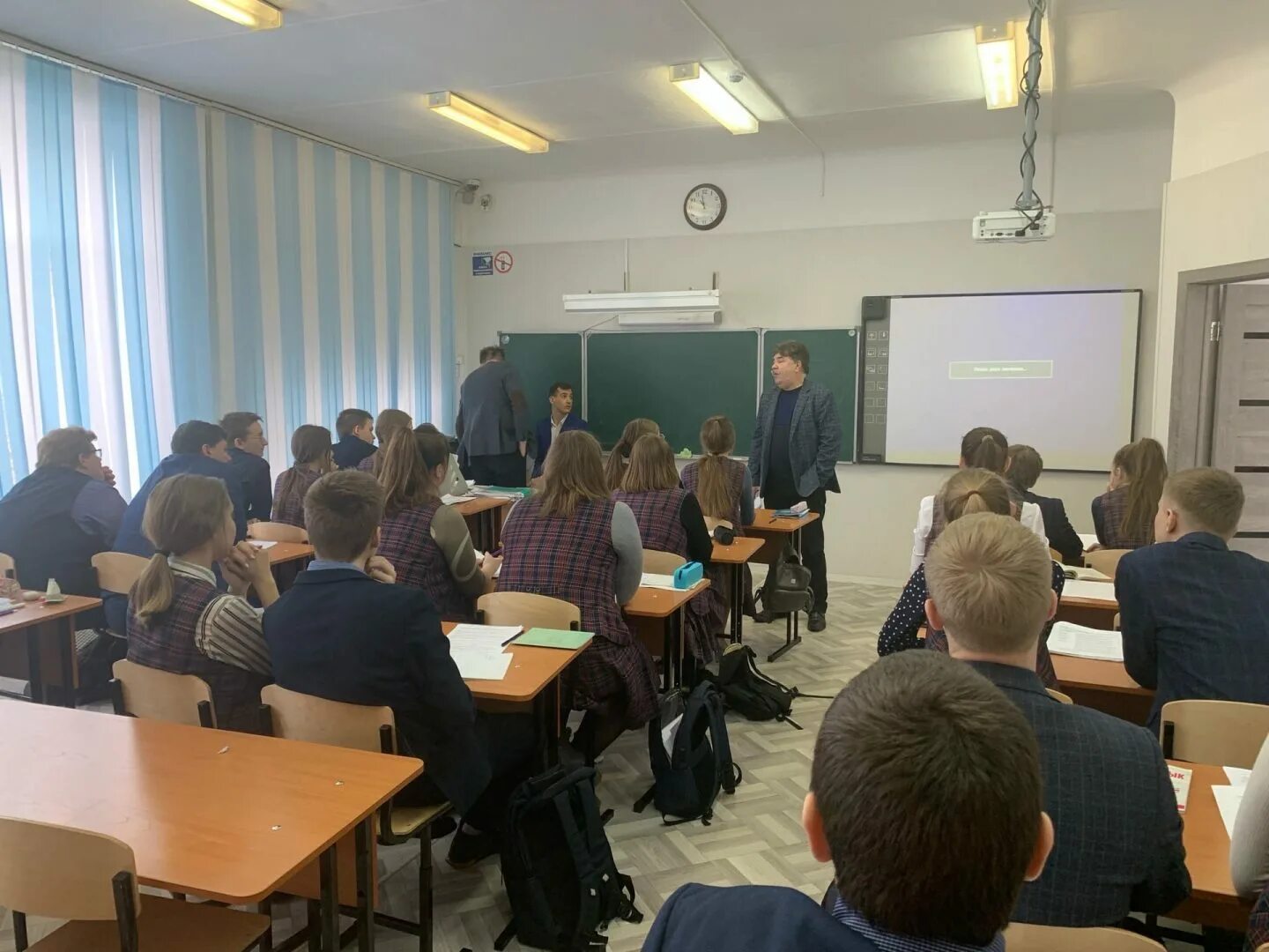 педколледж 15 в бирюлево. московский губернский колледж искусств (мгки). химки колледж культуры и искусства. педколледж 10 москва. дмитровское шоссе 79 колледж сферы услуг.