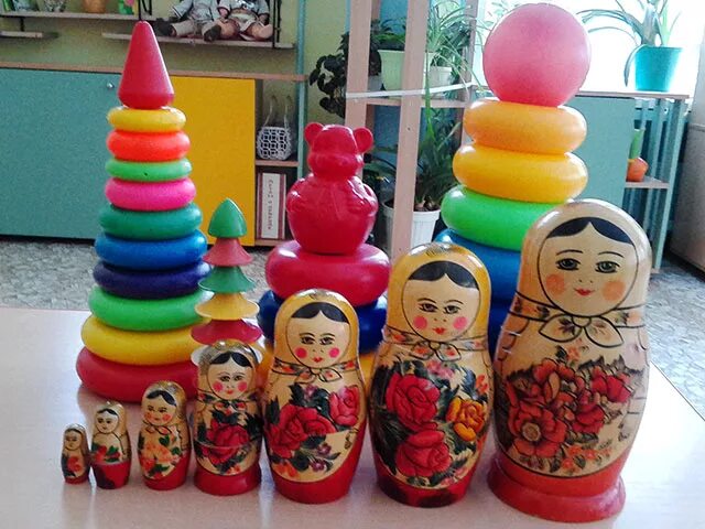 Пирамидка матрешка. Пирамидка матрешка. Пирамидка матрешка. Матрешка пирамида. Пирамидка-сортер stellar матрёшка.