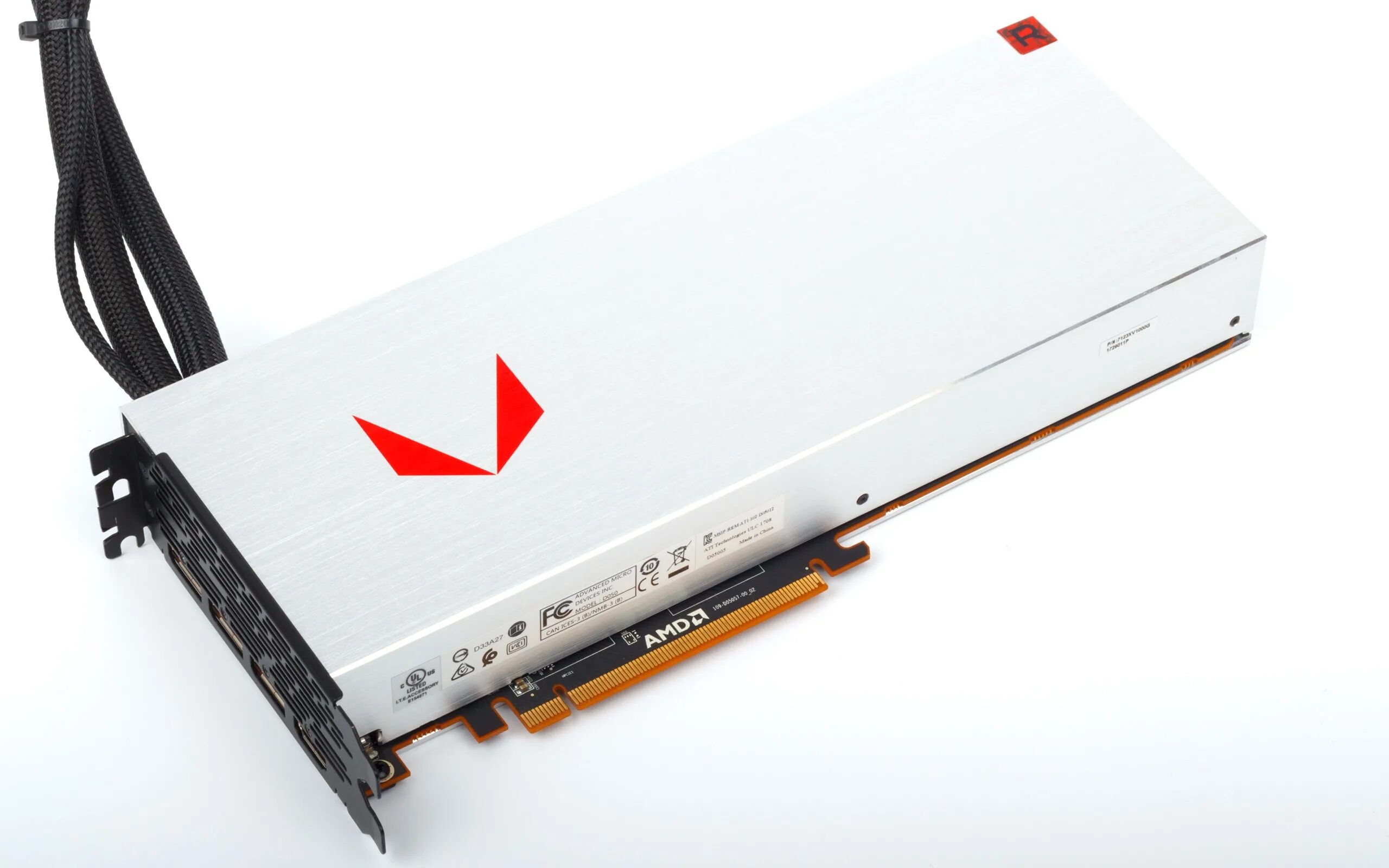 Amd radeon vega 64 драйвера. Amd rx vega 64. radeon rx vega 64 liquid. vega 64 liquid cooling. amd radeon pro vega 64x.