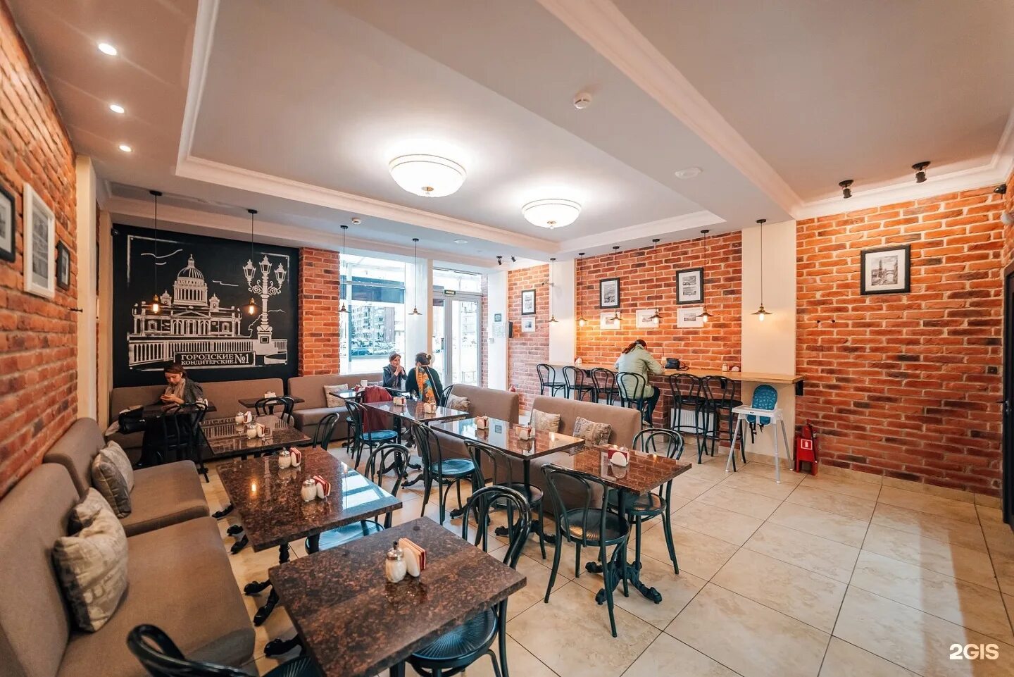 Кафе 1 санкт петербург. Санкт-петербург владимировский проспект рестораны. Кофейня 1 кирпичный переулок 3. Кофейня 1 адмиралтейская. Кафе 1 санкт петербург.