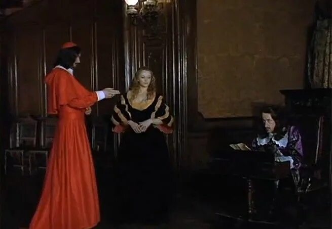 Кардинал ришелье из трех мушкетеров. Рошфор три мушкетера клюев. Д'артаньян три мушкетера 1978 миледи и рошфор. Миледи кардинал и рошфор. По сто шпионов ришелье.