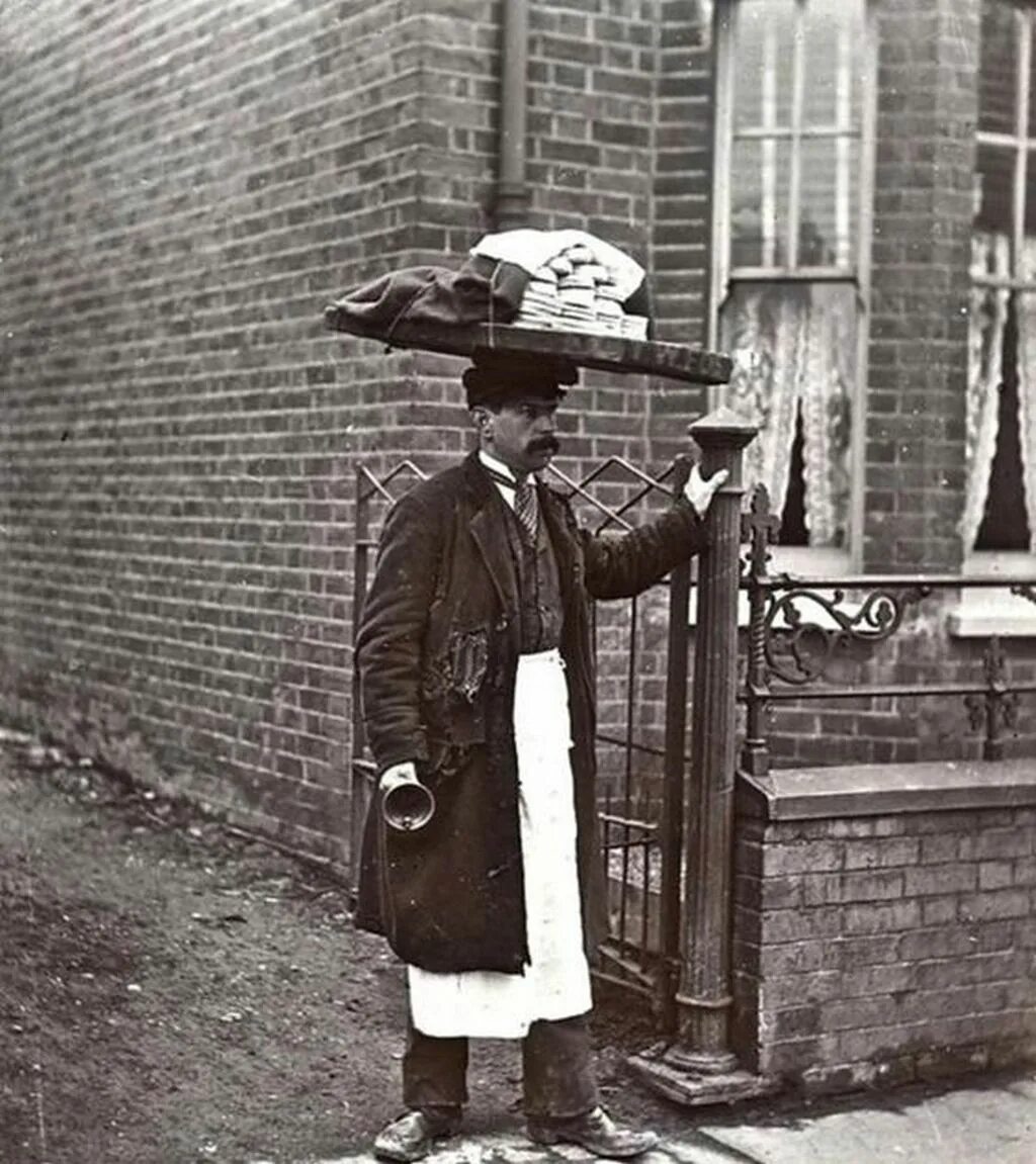 Человек на фотографии история. Лондон 1910. Англия 1910г фото. Англия 1910 год. Лондон 1910 фото.