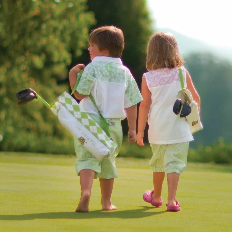 Children like going to the. Дети играют в гольф. Golf & Kids платье. Гольф юмор.