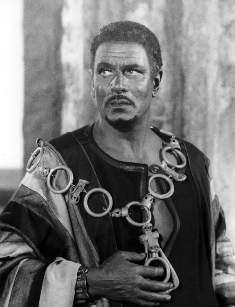 Отелло отели. Лоуренс оливье отелло. отелло 1965. laurence olivier othello 1965. отелло портрет.