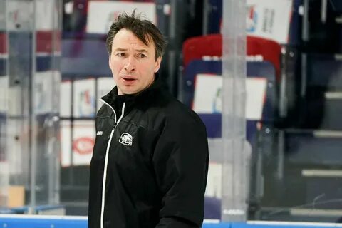 Хоккейный тренерский состав