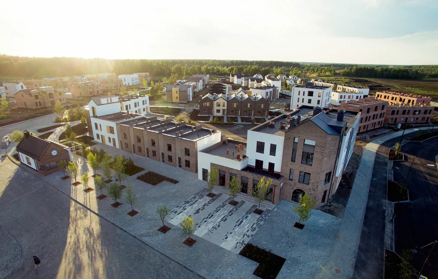 Л-Таун Челябинск. Город l Town Челябинск. Аль Таун в Челябинске. Жилой комплекс 'город l-Town'. Городку л