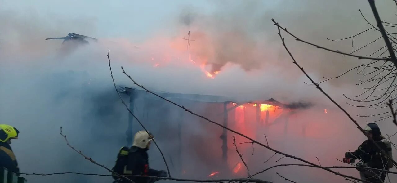 Пожар на Павлика Морозова во Владимире. Пожар 1185 года во Владимире. Во Владимире сгорело здание. Пожар во Владимире сегодня утром. Пожар 4 декабря