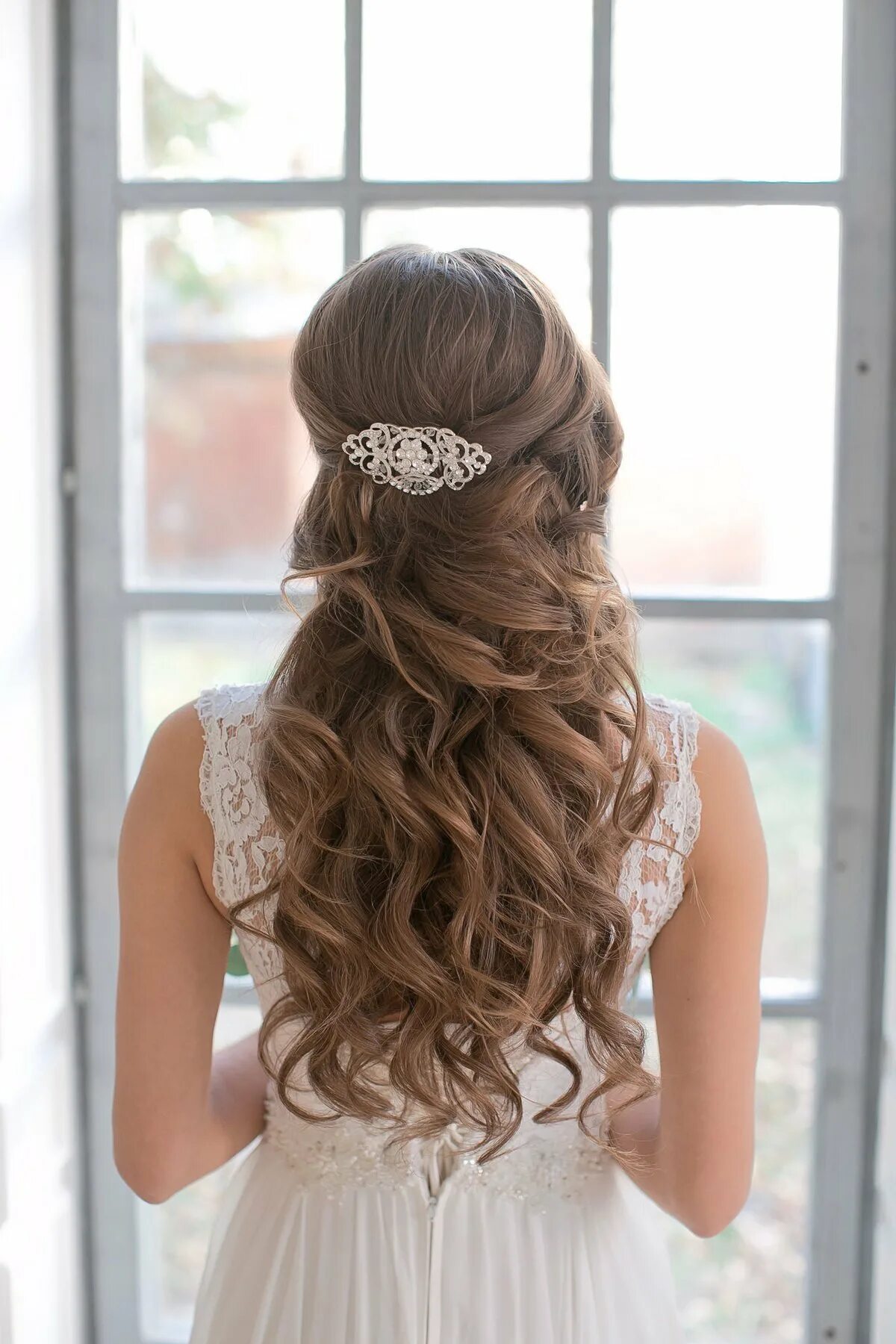 свадебные прически на средние волосы распущенные. свадебная прическа распущенные волосы. свадебные прически распущенные. свадебные прически на средние волосы распущенные. свадебные прически на длинные волосы полураспущенные.