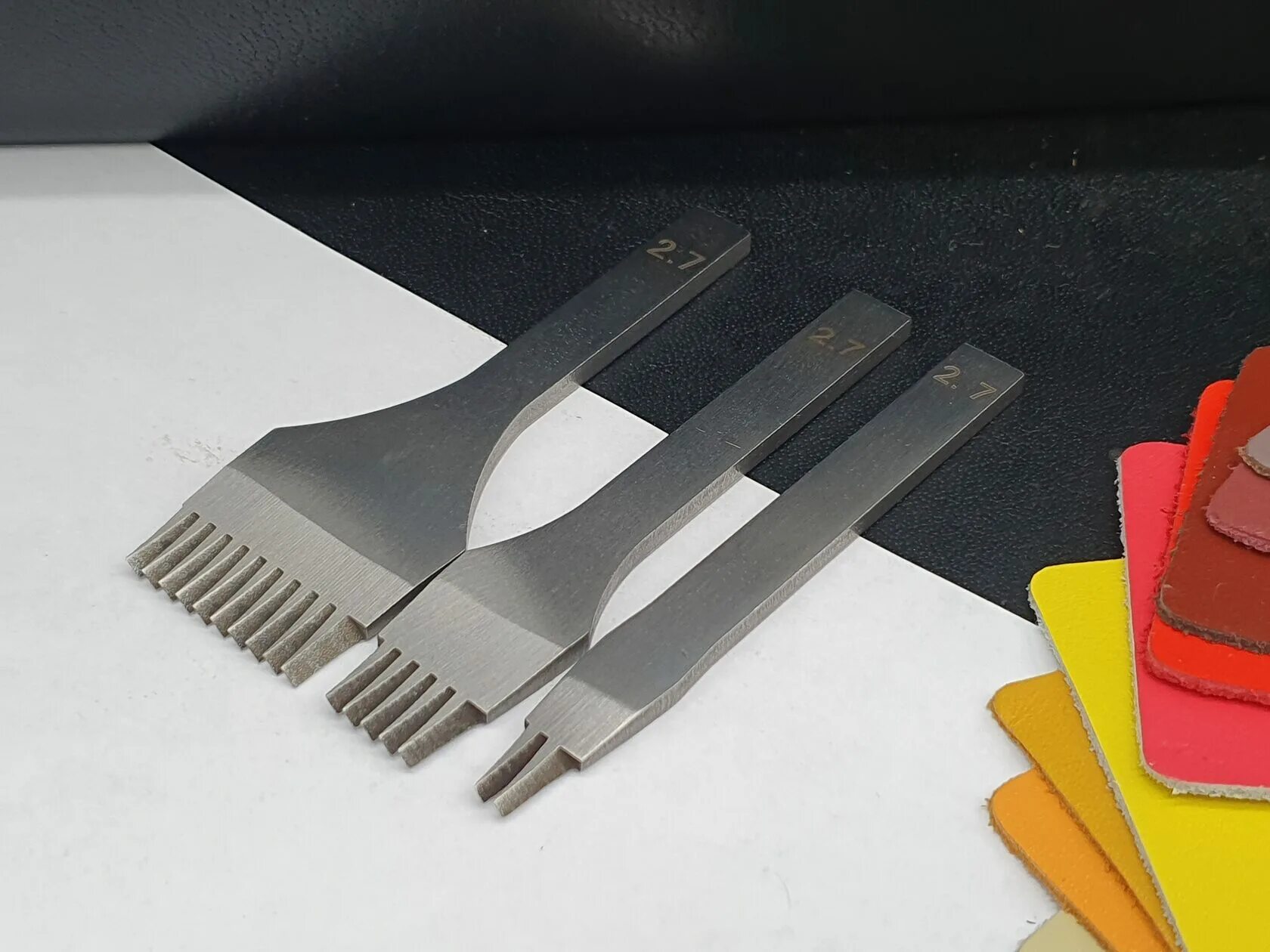 Пробойник hollow punch set. Для пробойника 3,85. Пробойник 2 мм. Пробойник 2 мм. Набор строчных пробойников dsc-05 прямые.