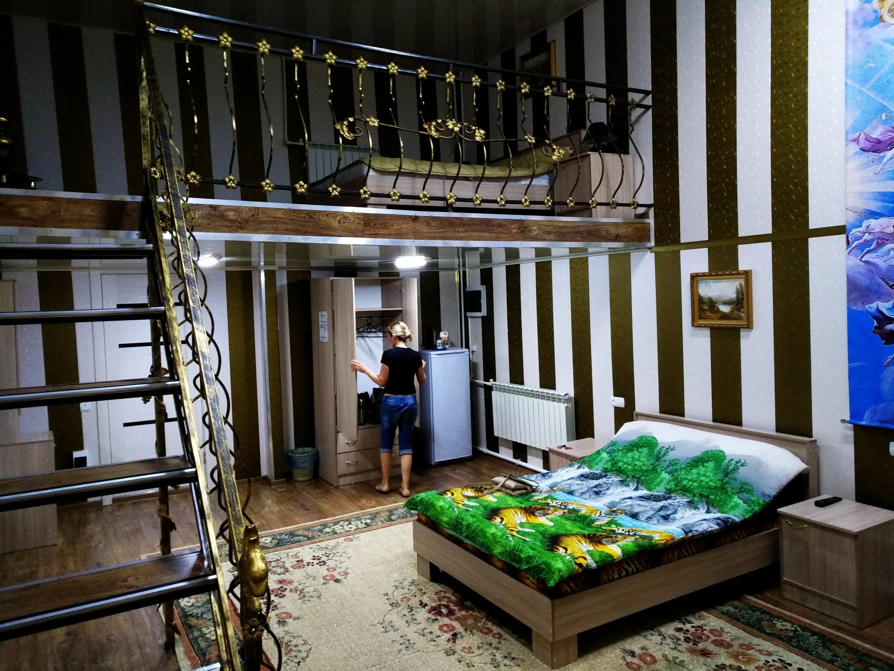 Гостиница гуково ростовская область. Гостиница гуково ростовская область. Гостевой дом визит гуково. Хостел гуково. Гуково гостиница дон.