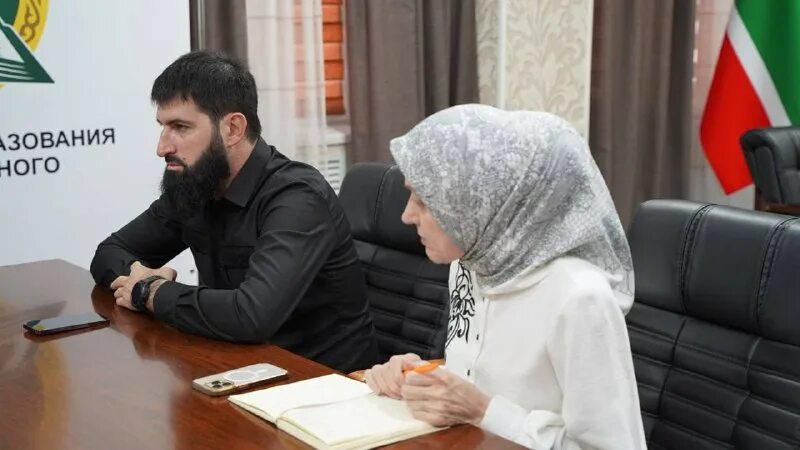 нальгиев рамзан. кадыров в ветвях. кадыров в ингушетии. султыгов сараждин ингушетия. сараждин султыгов.