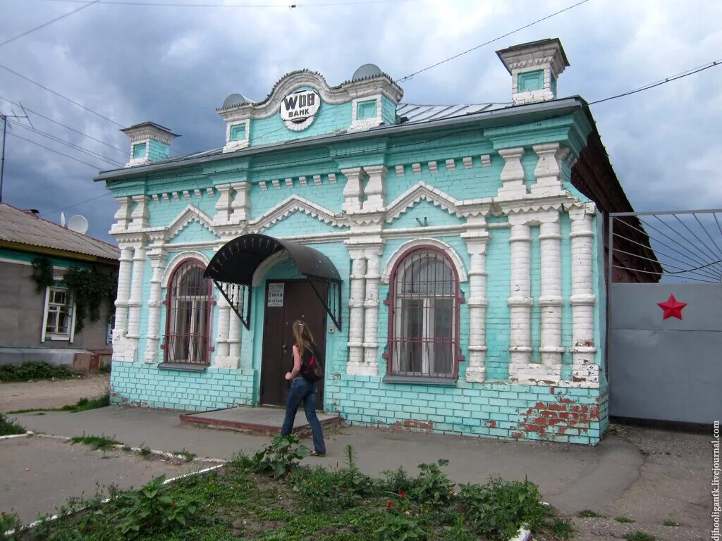 Аткарск воды. Аткарск Саратовская область. Вокзал г. Аткарск Саратовская область. Аткарск Саратовской губернии. Здание вокзала Аткарск старое.