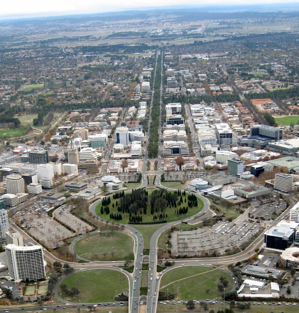 Канберра столица Австралии. Столица города Canberra. Сити Хилл Канберра. Канберра столица Австралии центр города.