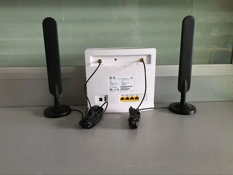 Zte mf 79 с антеннами. Антенна для 4g модема zte. Zte антенны. Zte антенны. Роутер 4g с выносной антенной.