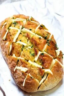 Хлеб с сыром и чесноком в духовке