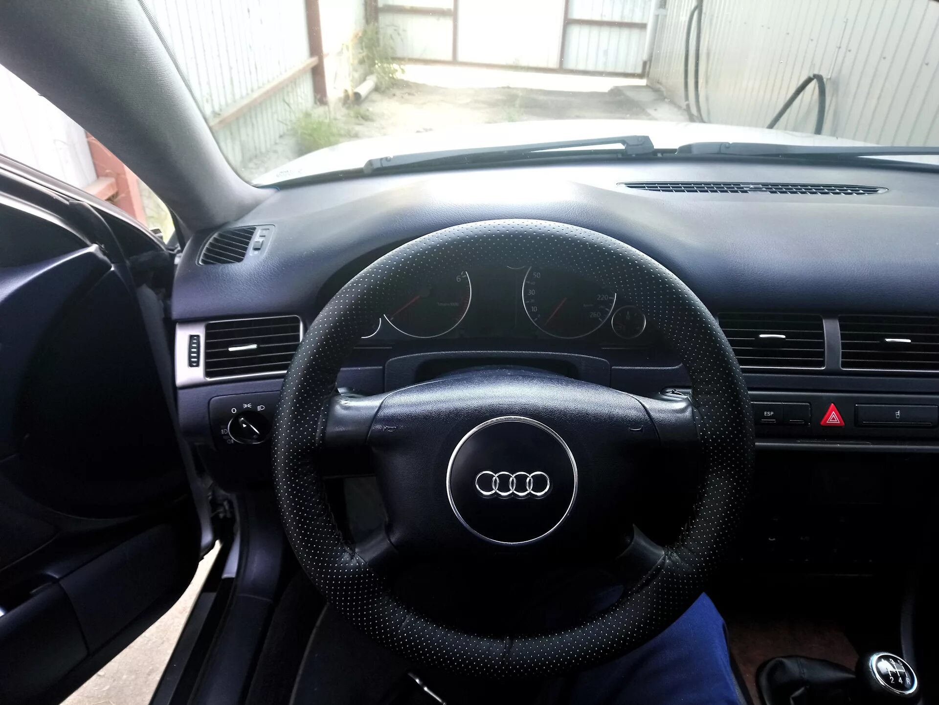 Руль а6 с5. Руль Ауди а6 с8. Руль Audi a6 c5. Руль Ауди а6 2008. Руль Ауди а5.