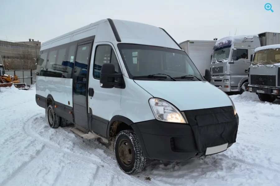 Микра автобус Ивеко. Машина бусик Ивеко 2010. Ивеко микроавтобус в Москве. Iveco Daily автобус дром.