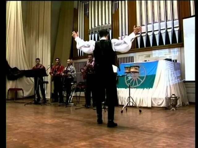 Цыганская чечётка, анатолий. Цыганская чечетка. Gypsy цыганская чечетка. Пляска цыган чечетка. Степ цыганочка чечетка.