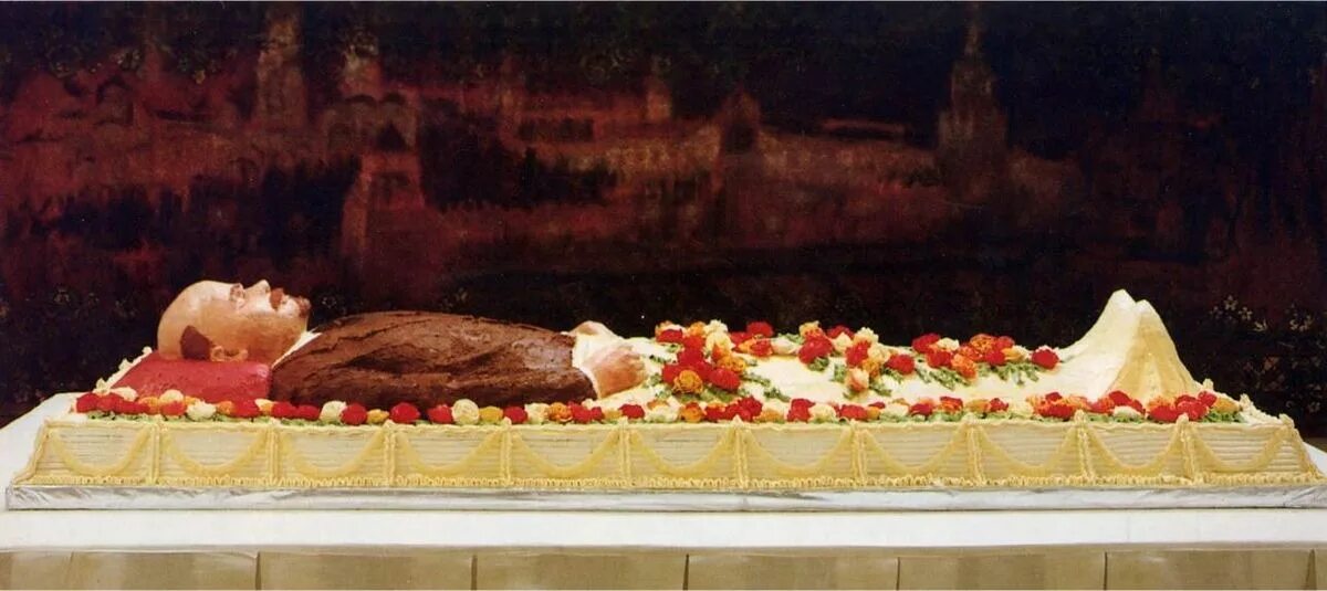Почему ленин похоронен в мавзолее. Ленин в мавзолее фото 2025. 1998. торт ленин. шабельников, фесенко.