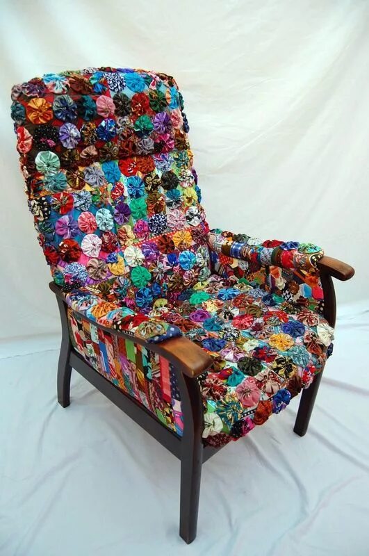 Swanky Leather Belt Lounge Chair - Buildipedia Furniture, Cool chairs, Diy furni