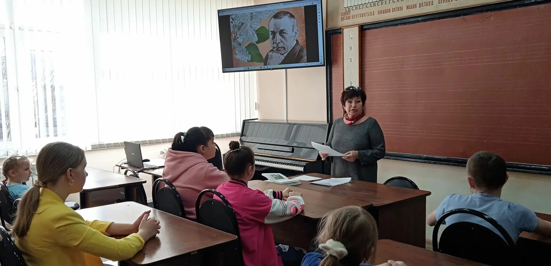 Школа 32 пенза. Школа 32 петрозаводск. Школа 32 пенза учителя. Школа при моу. Сайт школы 32 пенза.