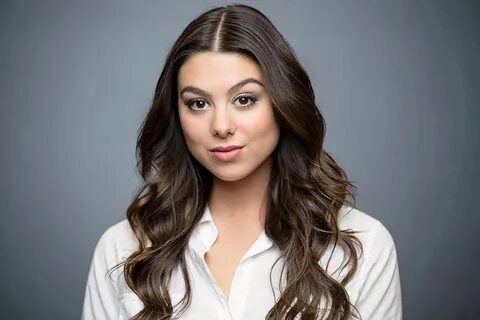 Kira Kosarin Wallpapers.
