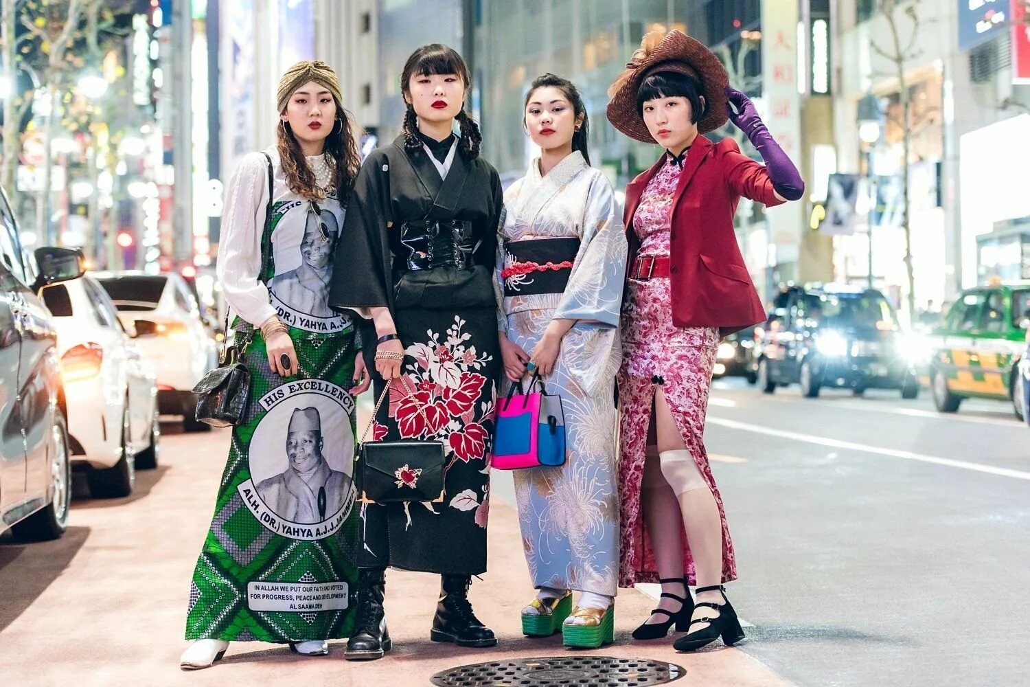 Направление в японской моде 1990. Токио стрит стайл. Мода Японии 2023. Мода в Токио 2022. Уличная мода в Японии 2023.