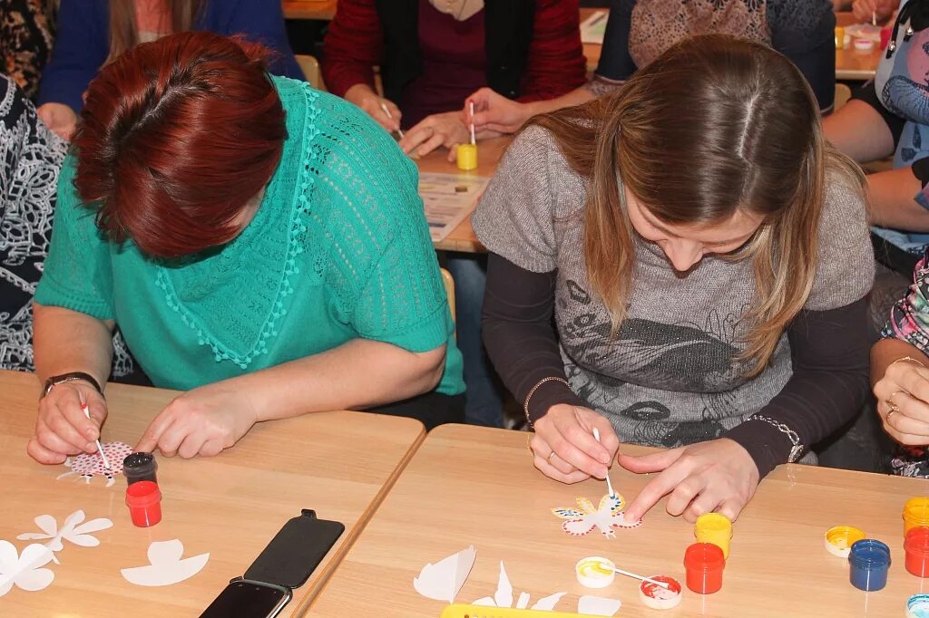 Труды 8 класс девочки. Учебник. Технология методические пособия. Учебник по технологии 8 класс симоненко вентана граф. Учебник по технологии 8 класс для девочек вентана граф.