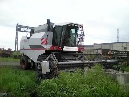 Зерноуборочный комбайн бу вектор 410