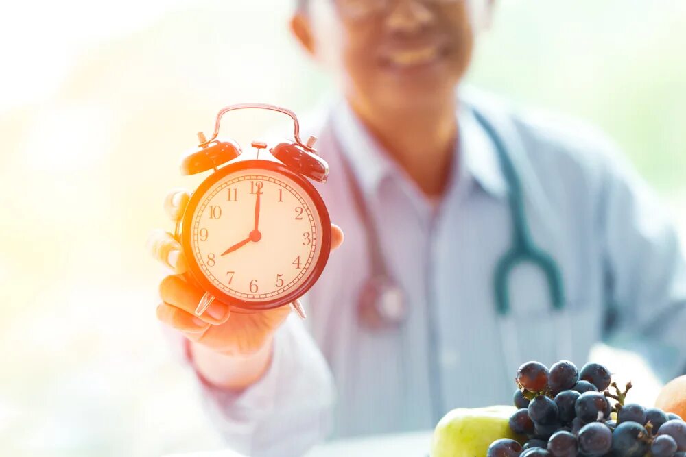 Здоровый образ жизни по часам. Часы Здоровые. Фото Здоровые часы.
