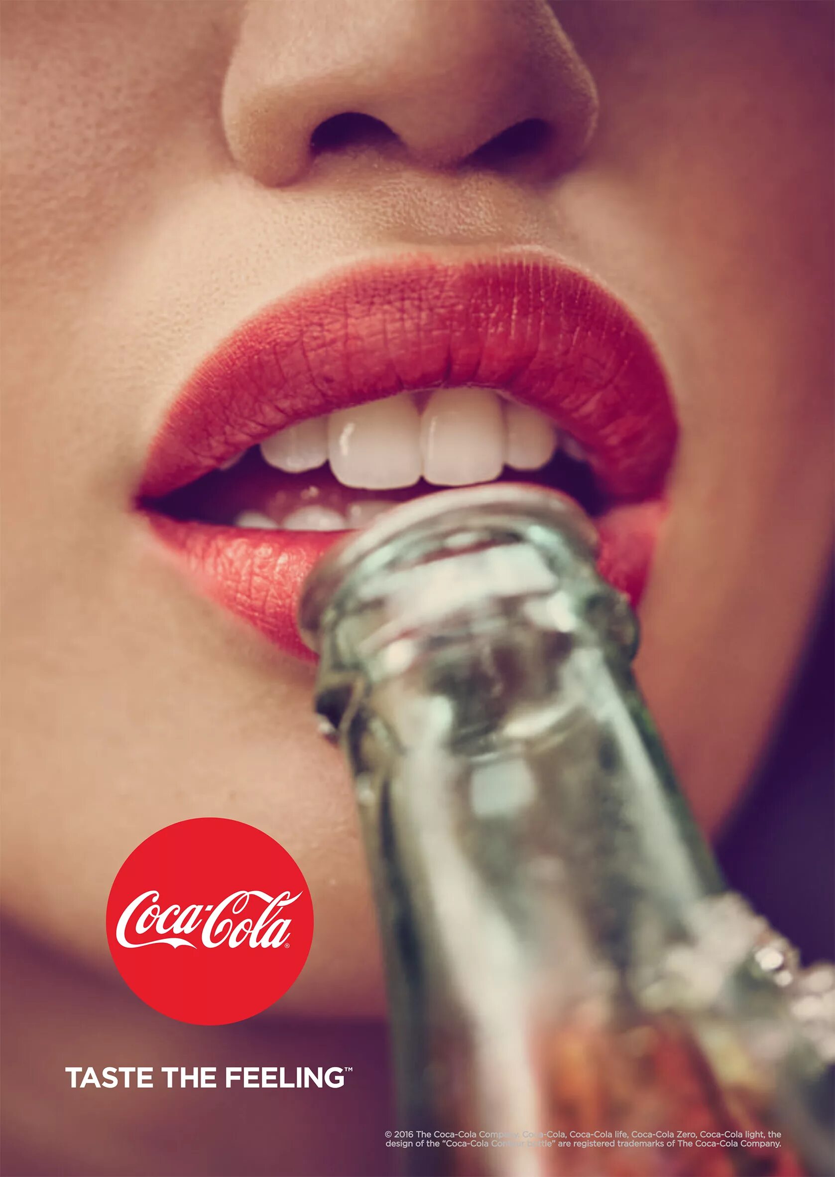 Coca Cola taste the feeling. Кола микрофон. Рюкзак Кока кола taste the feeling. Taste the feeling