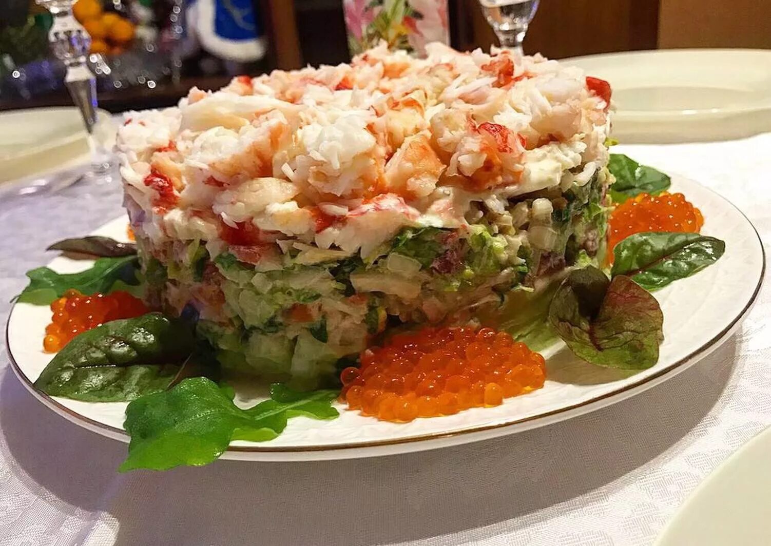 салат с мясом краба. салат с мясом краба. салат с крабовым мясом. какой салат приготовить из краба. какой салат приготовить из краба.