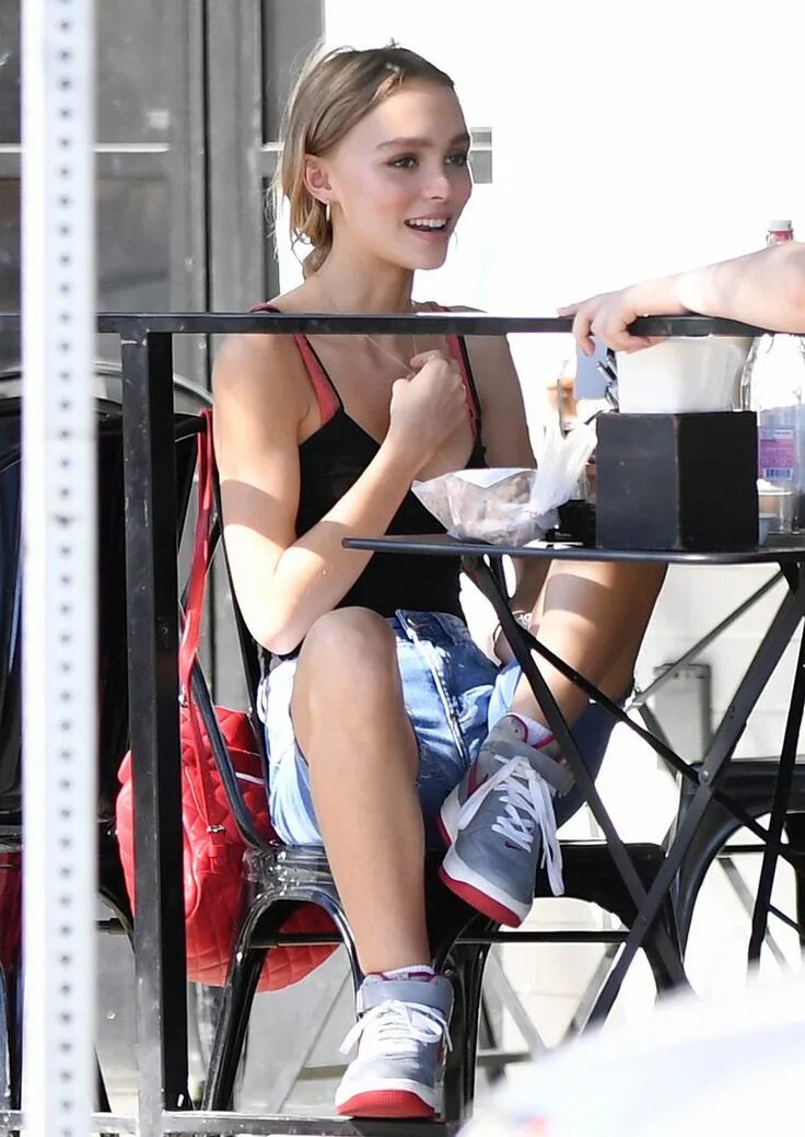 Lily rose depp fill void