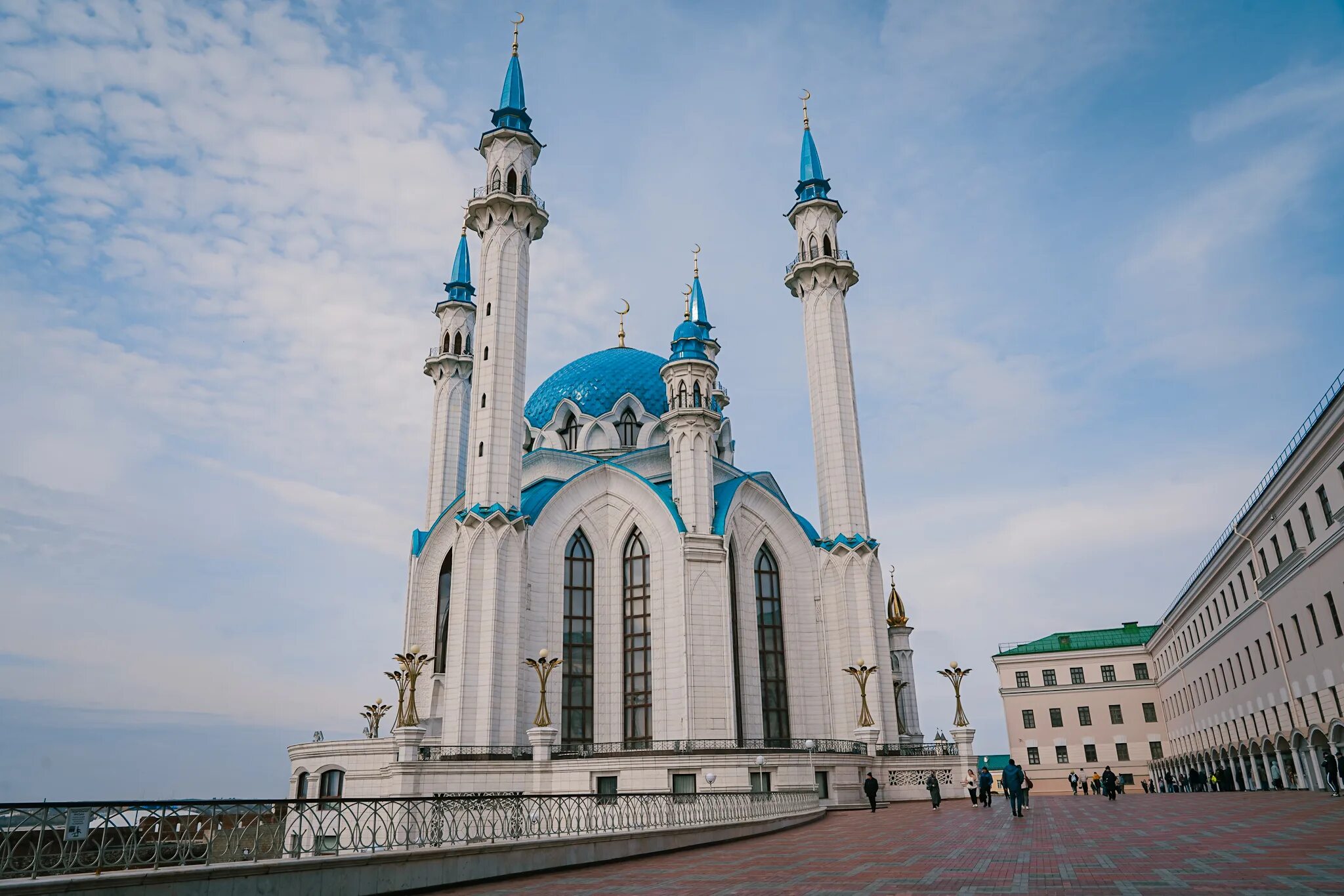 Ураза сегодня казань. Кул-Шариф Татарстан. Ураза байрам кул Шариф. Кул-Шариф исторические мечети Казани. Ураза-байрам 2023 кул Шариф.