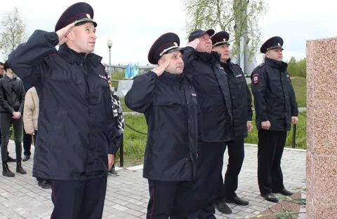 Представители полиции
