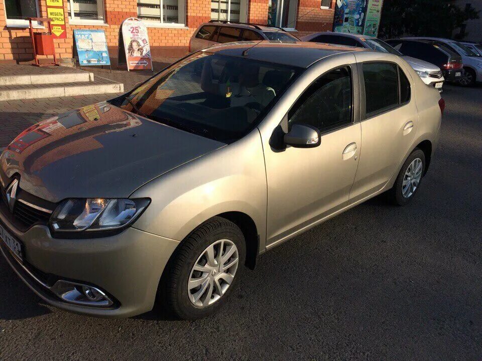 Рено логан 2010 авто ру. Рено логан 1 авито. Авито белгород рено логан с пробегом. Рено логан 2008 серый. Renault logan 2010 года.