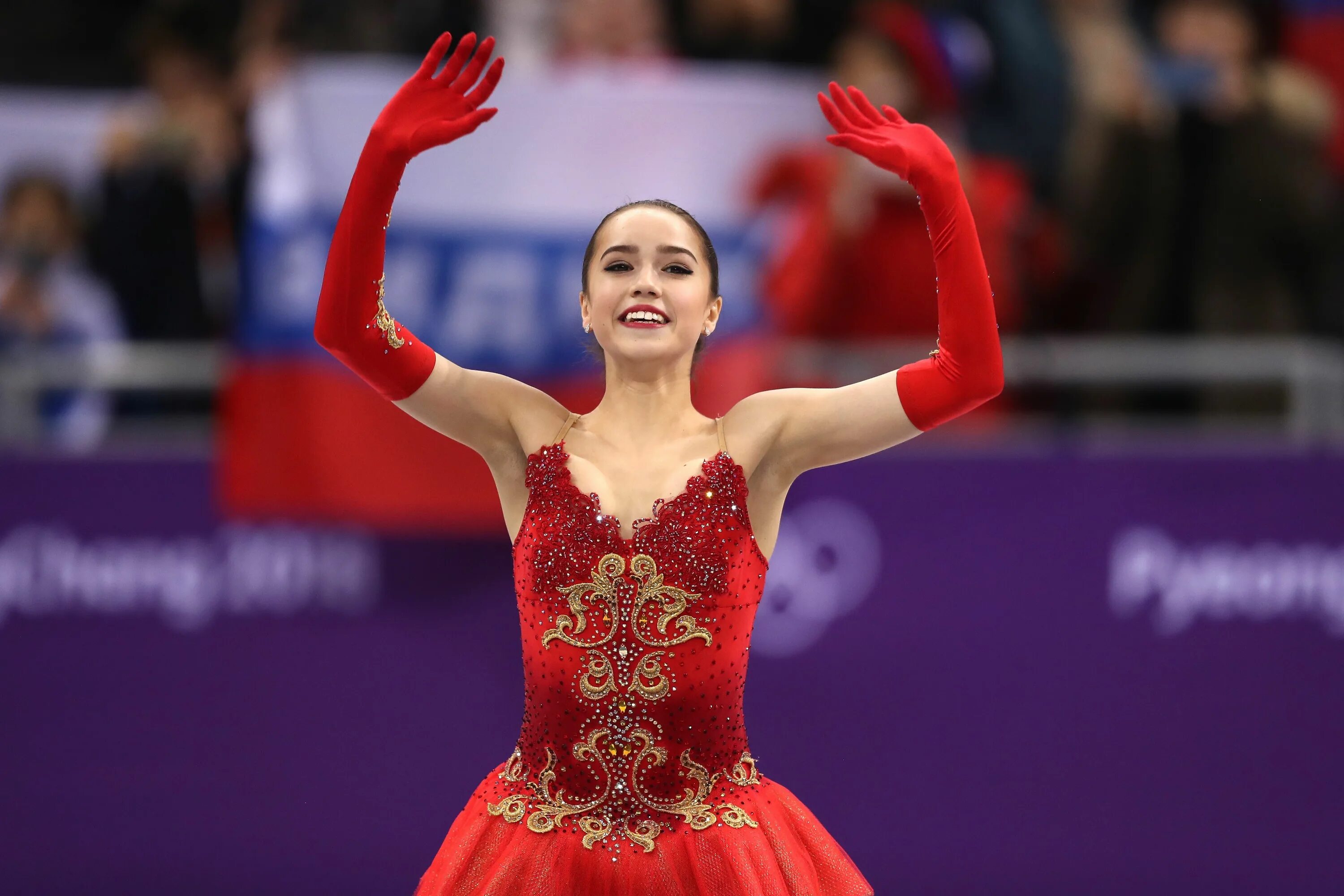 Фотки алины загитовой. Алина Загитова. Алина Загитова Олимпийская чемпионка. Олимпийская чемпионка по фигурному катанию Алина Загитова. Алина Загитова фигуристы России.