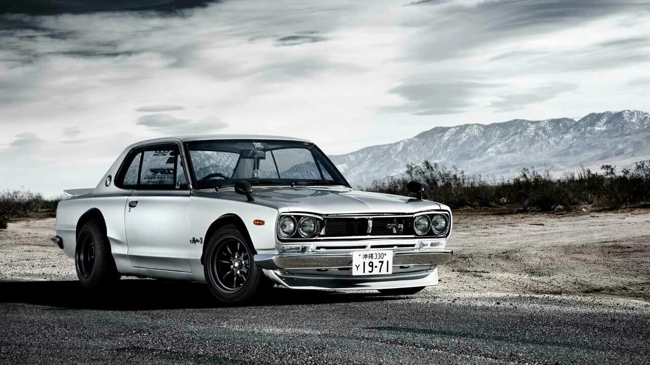 Купить б/у Nissan Bluebird VII (U11) 1.8 AT (90 л.с.) бензин автомат в Новосибир